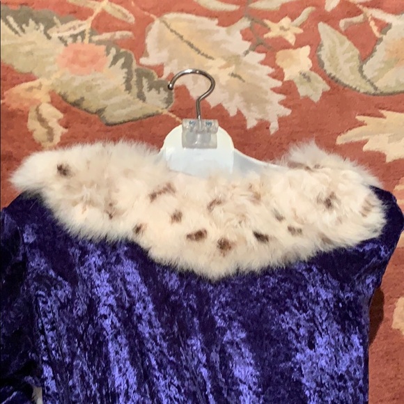 Robe Cover Up, Luxury at its finest - Picture 13 of 14